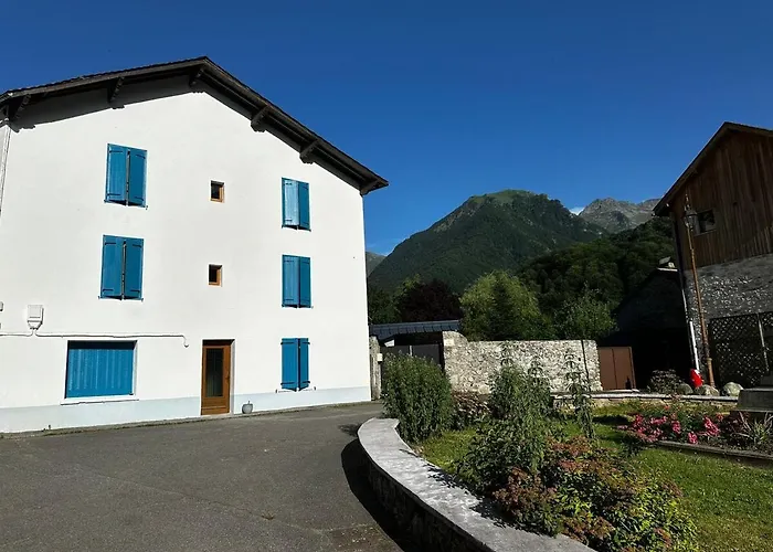 5 Aux Volets Bleus * Aulus-les-Bains